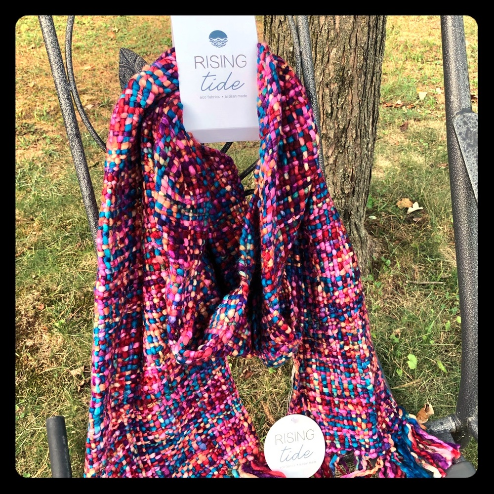 Rising Tide Scarf